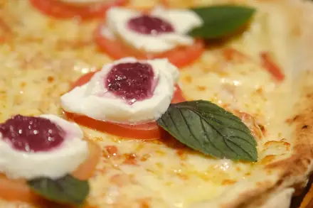 Marguerita de búfala saindo do forno no evento